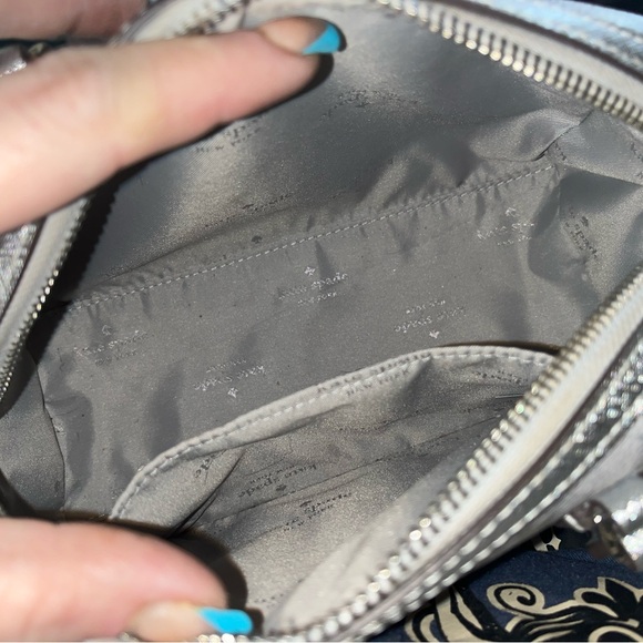 Kate Spade Silver Floral Women's Bag my mom just got it for me 4/02 bday! - Picture 4 of 4